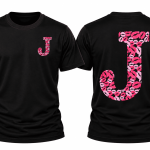 Camiseta Personalizada com Inicial – Estampa de Beijos